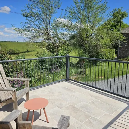 Dom wakacyjny Au Pre De Camille *